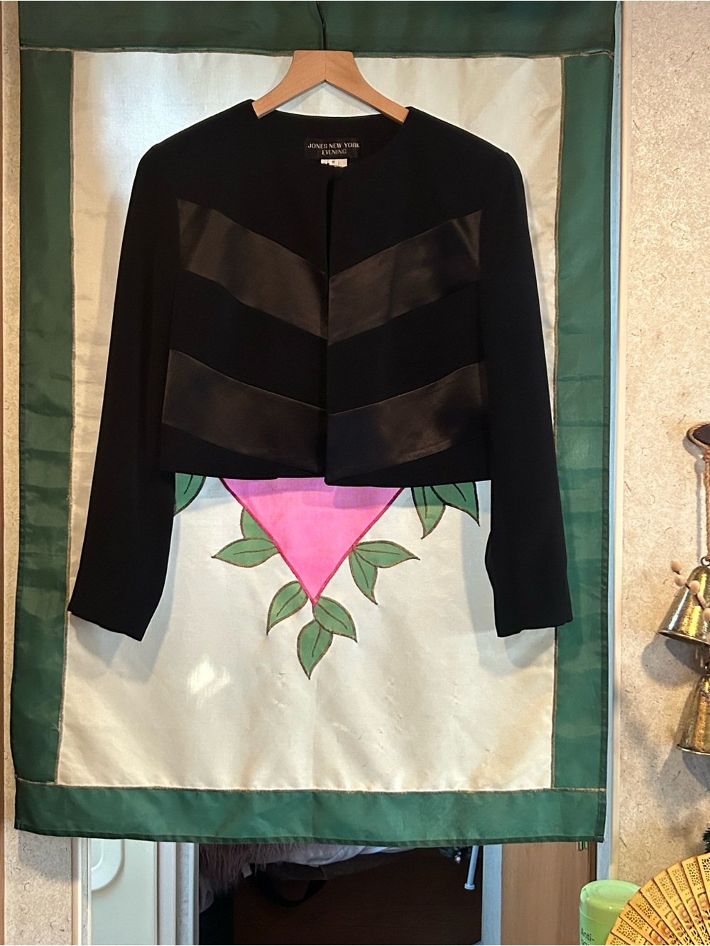 Jones New York Black Satin-Panel Cropped Blazer